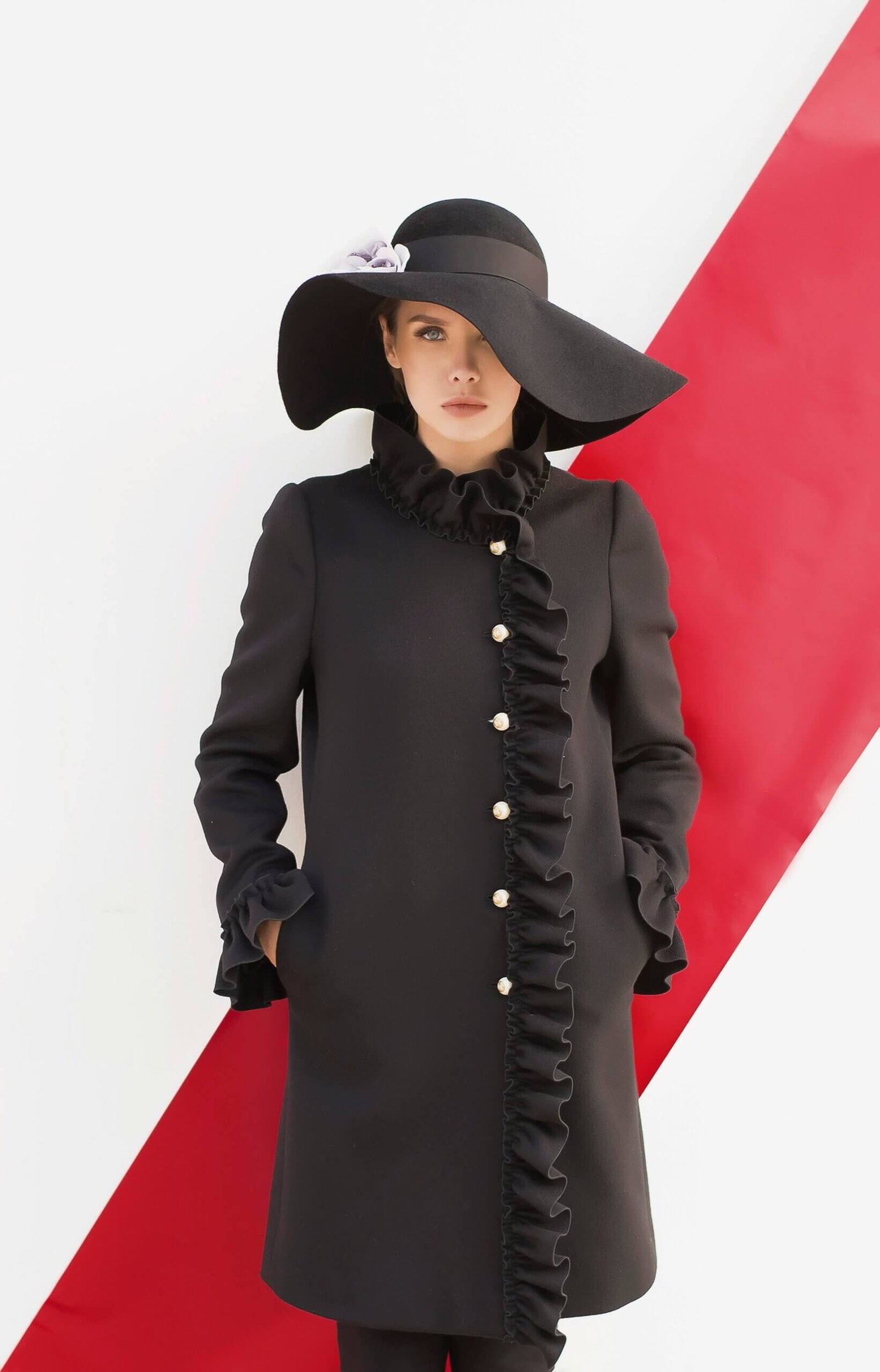 10 Trendy Outfits for Spring 2025